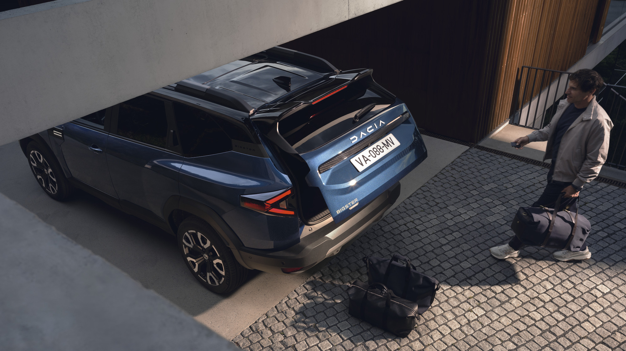 Garage Leijenaar - Dacia Bigster 4